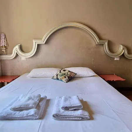 Al Volo Tommaseo Гостьовий будинок