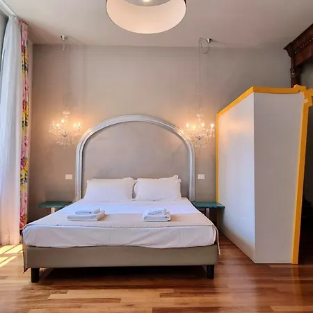 Гостьовий будинок Al Volo Tommaseo 4*