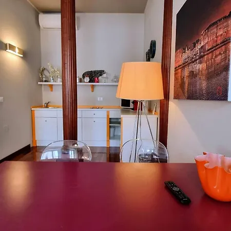 Al Volo Tommaseo Гостьовий будинок Трієст