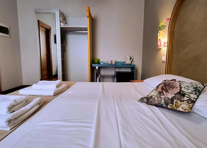 Al Volo Tommaseo Pensjonat